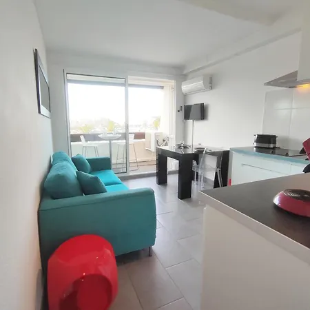 Apartment 870, Port Nature 8 Au Village Naturiste Agde