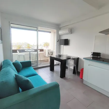 870, Port Nature 8 Au Village Naturiste Apartment *